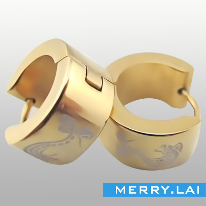 不銹鋼耳環(huán)，時(shí)尚精美耳扣，不銹鋼飾品定制
